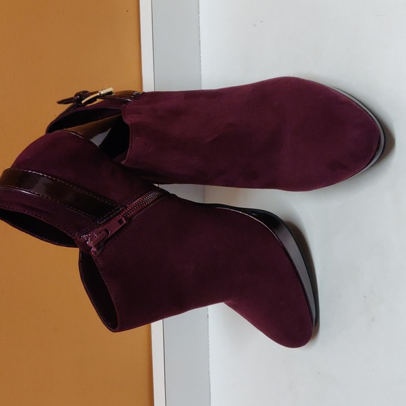 Ladies Beautiful Burgundy Suede Ankle Boots by East 5th - Picture 9 of 10